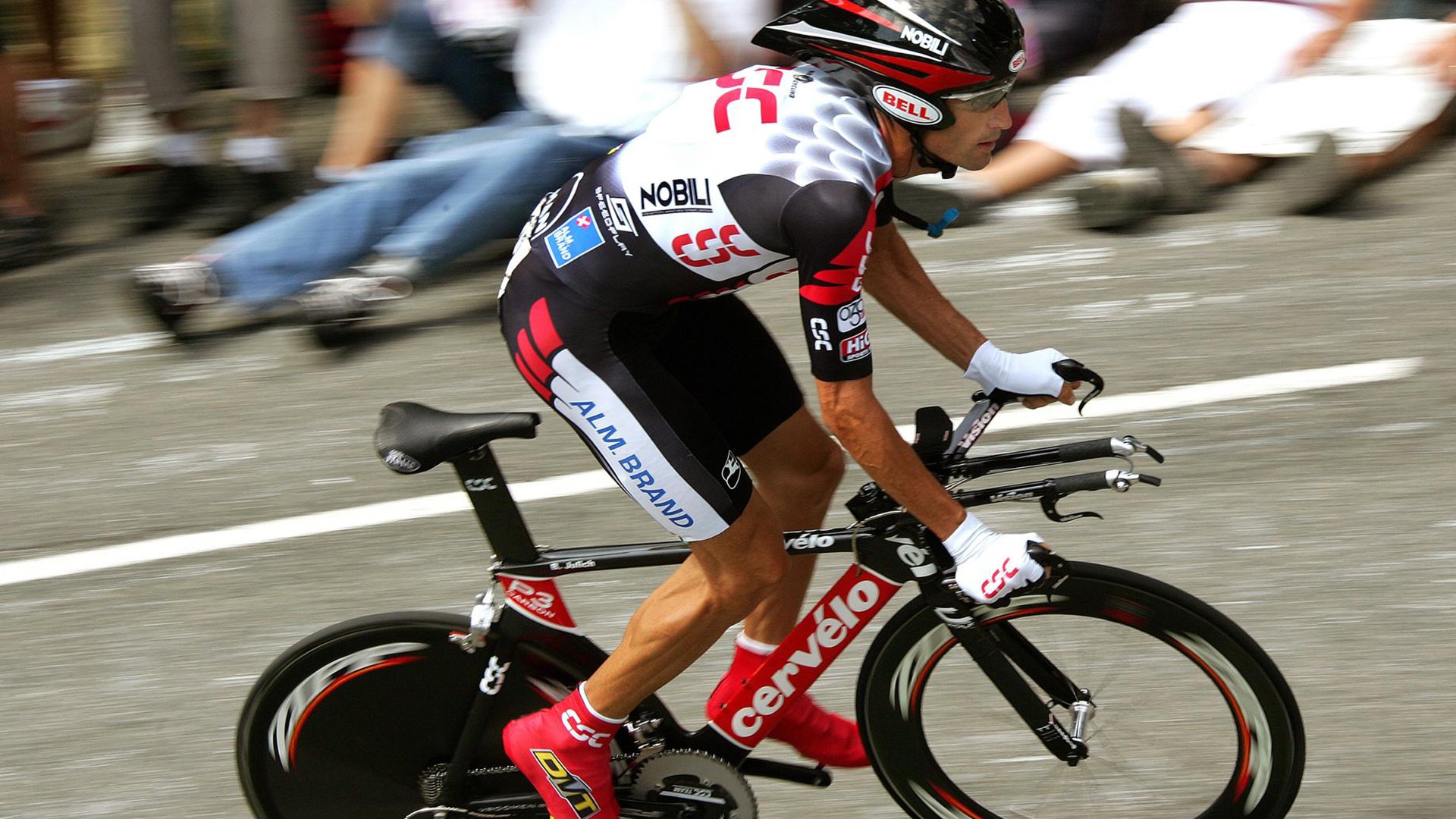 开云体育下载-皇马：吸引欧洲新星加盟，未来已来，皇马引进球员